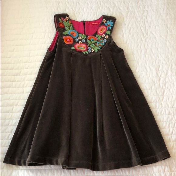 Oilily Other - 💗Gorgeous Oilily Velvet Embroidered Dress